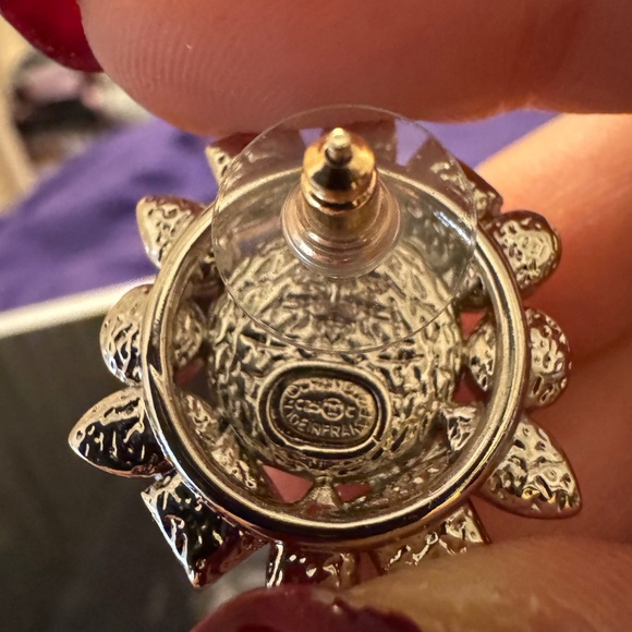 Brand New Limited Edition Chanel Stud Strass Crystal CC Logo Earrings Large - Picture 3 of 3